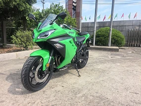 Мотоцикл TMBK Ninja 400cc Мотоцикл TMBK Ninja 400cc